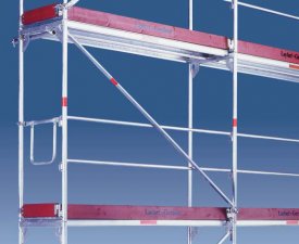 Pronájem fasádního lešení